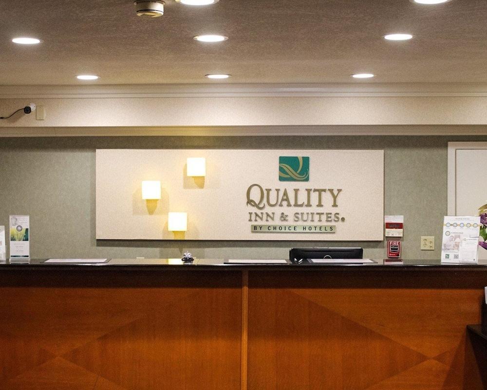 Quality Inn & Suites Oceanside Near Camp Pendleton Exteriör bild